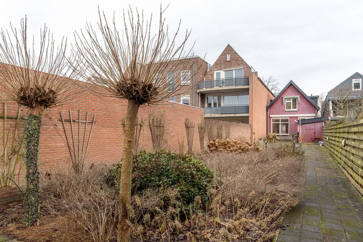 Photo 2 of Herenwal 84