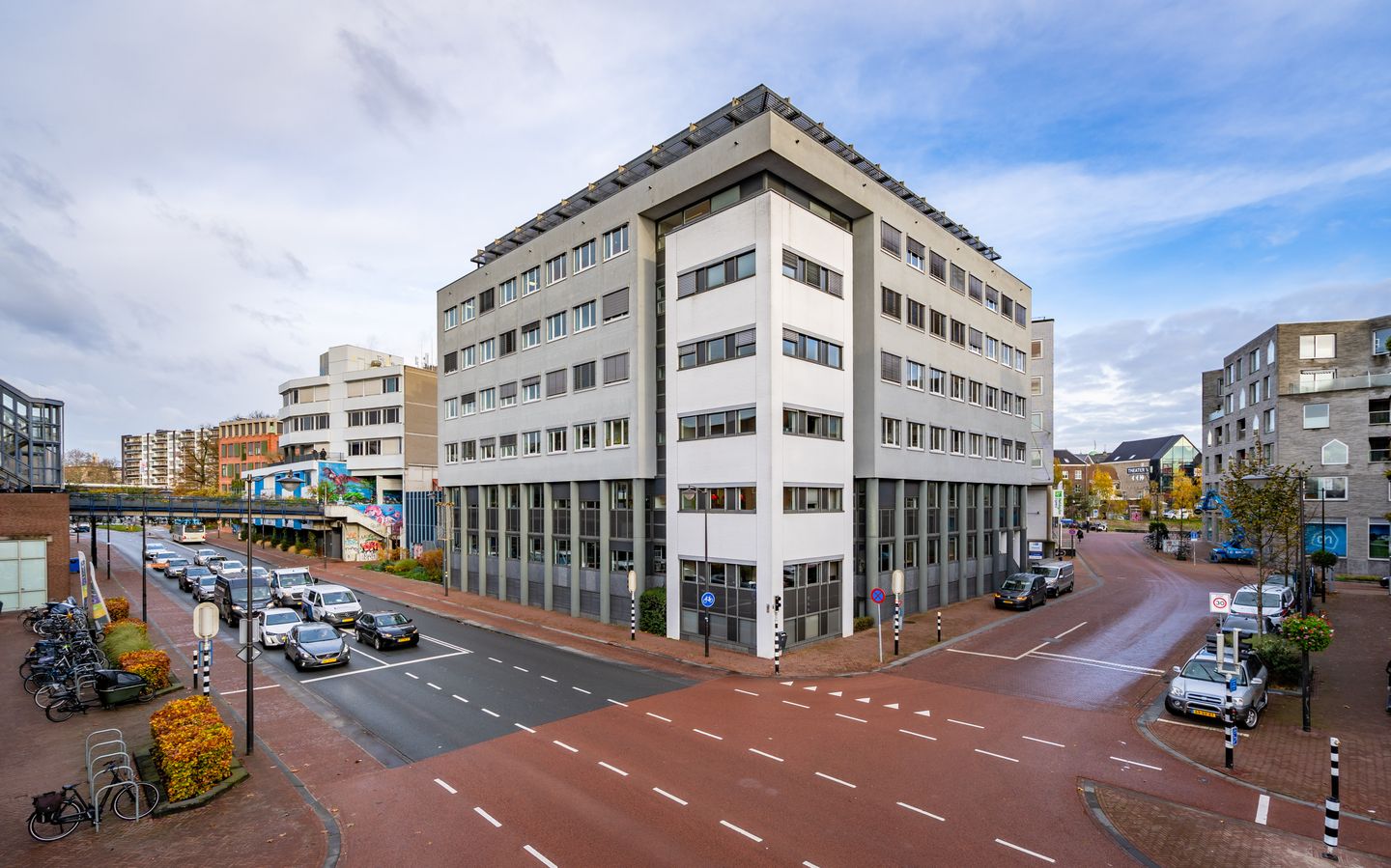 Bekijk foto 1 van Vossenstraat 6