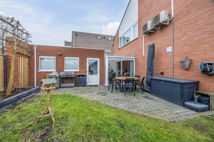 Foto 44 van Hyacintenveld 35