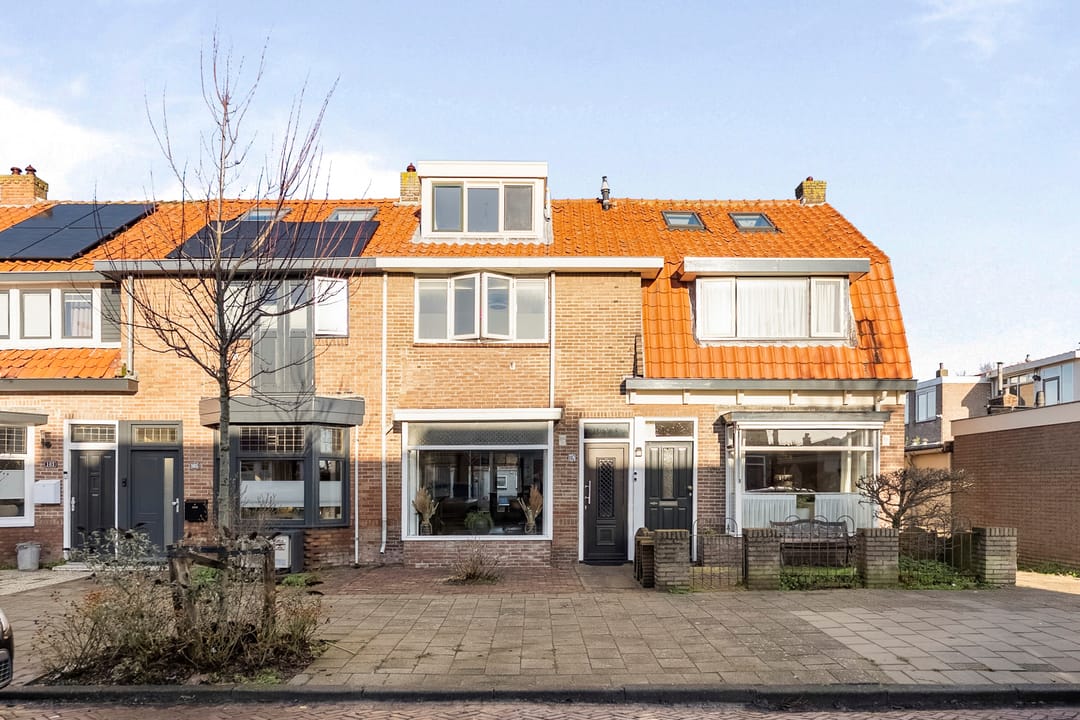 Photo 1 of H.A. Lorentzstraat 107