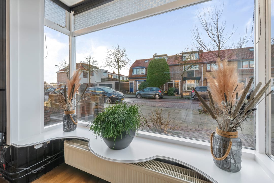 Photo 8 of H.A. Lorentzstraat 107