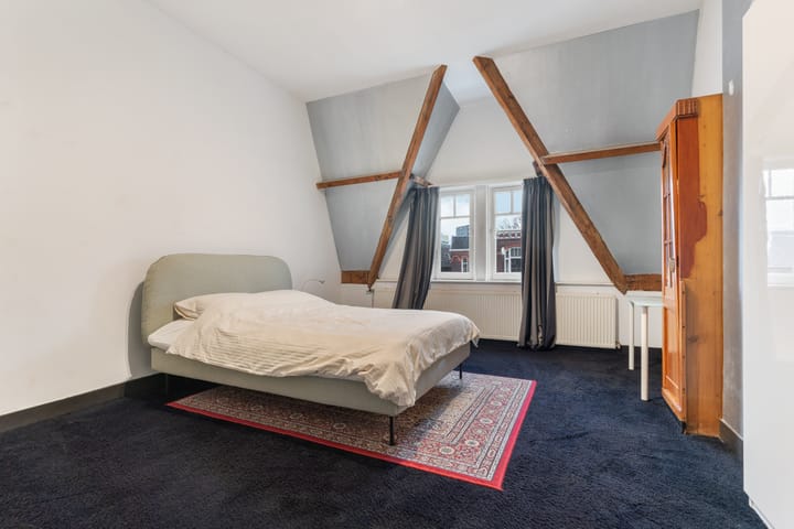 Foto 38 van van Oldenbarneveltstraat 29