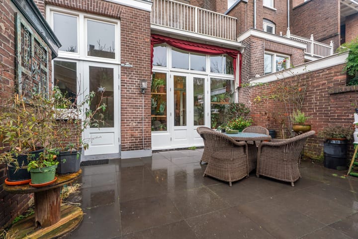 Foto 42 van van Oldenbarneveltstraat 29