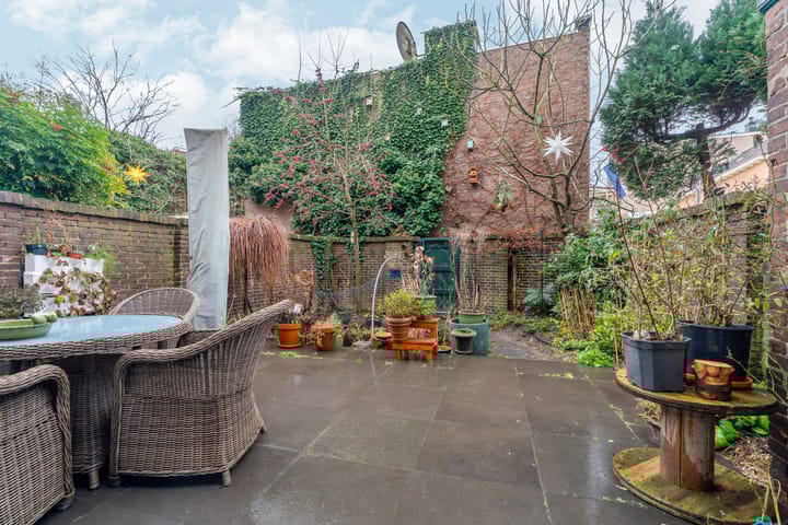 Foto 43 van van Oldenbarneveltstraat 29