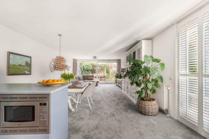 Photo 3 of De Muy 141