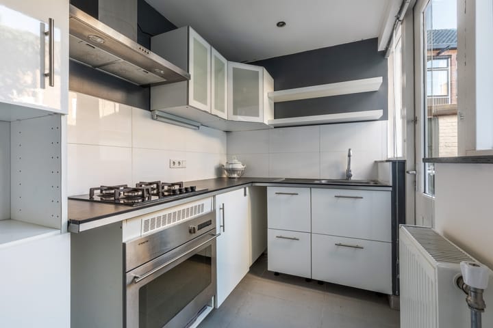Tussenwoning te koop: Ruitersweg 13, Hilversum