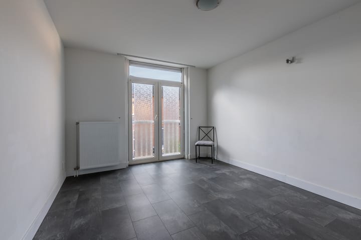 Tussenwoning te koop: Ruitersweg 13, Hilversum