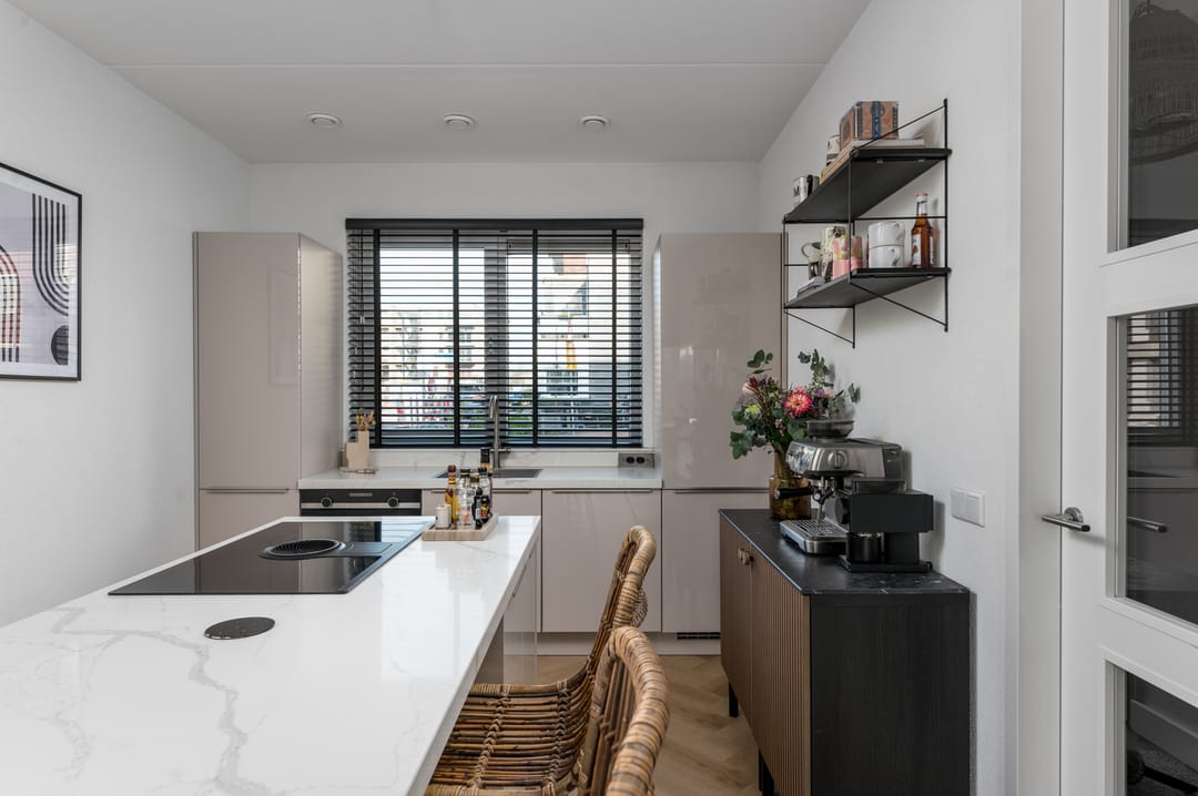 Photo 11 of Menelaosstraat 2-A