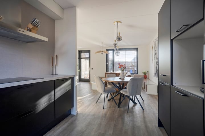 Foto 11 van Gravure 4