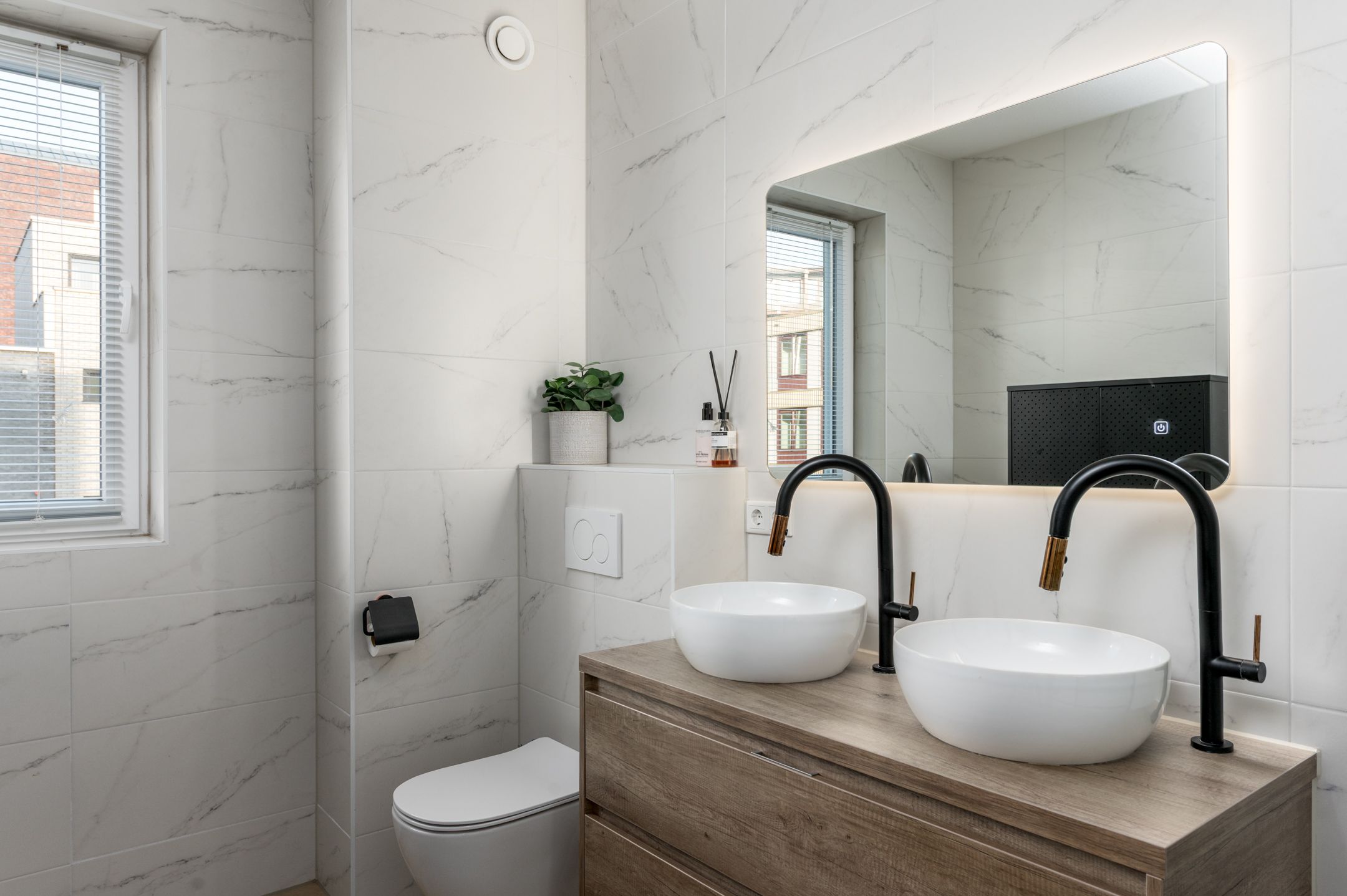 Photo 36 of Menelaosstraat 2-A