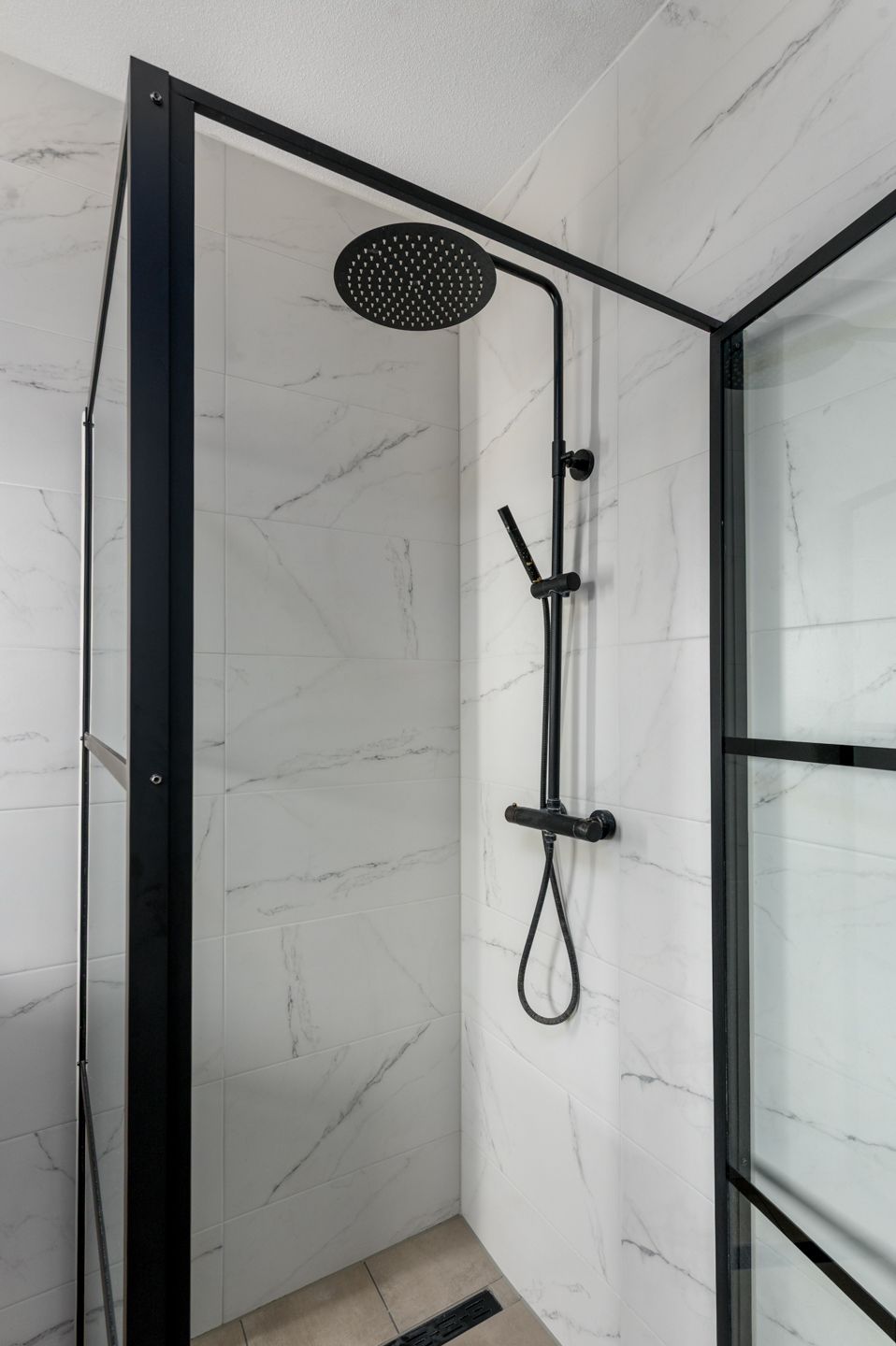 Photo 39 of Menelaosstraat 2-A