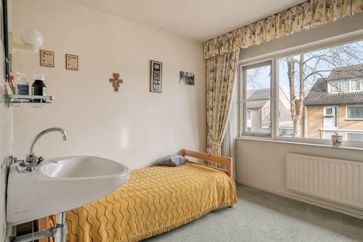 Foto 22 van Lodeizenstraat 9