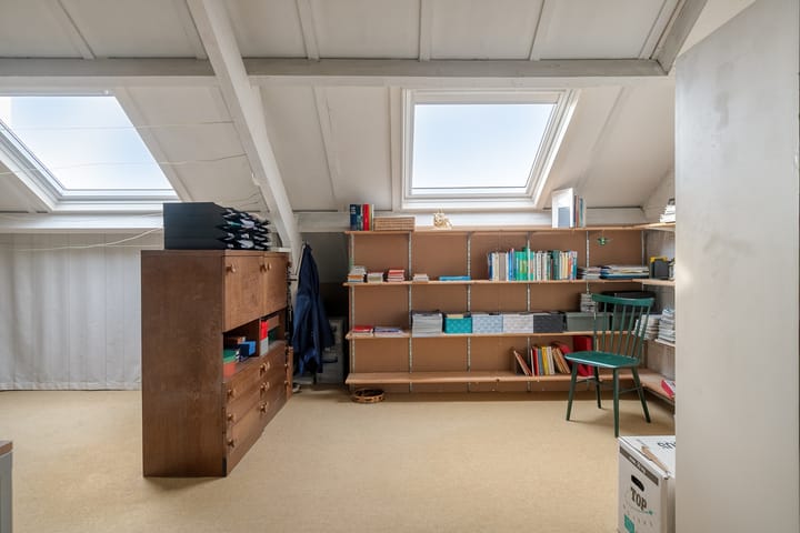 Foto 29 van Lodeizenstraat 9