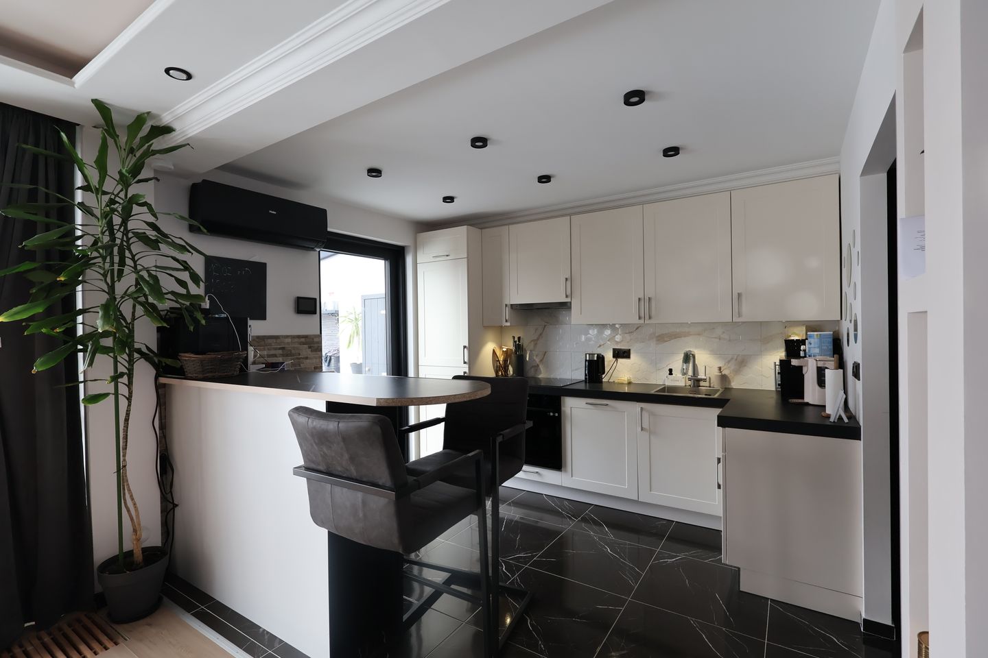 Foto 5 van Limburglaan 80