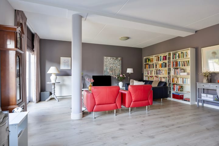 Photo 10 of Tooroplaan 6