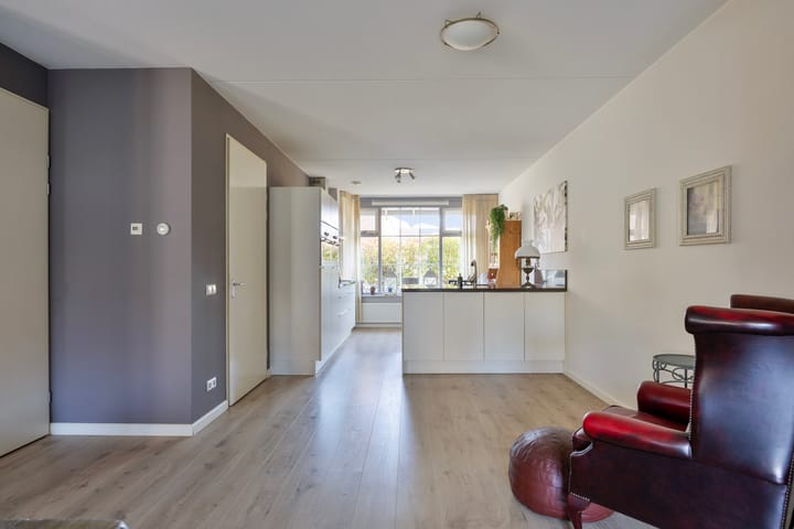 Photo 16 of Tooroplaan 6