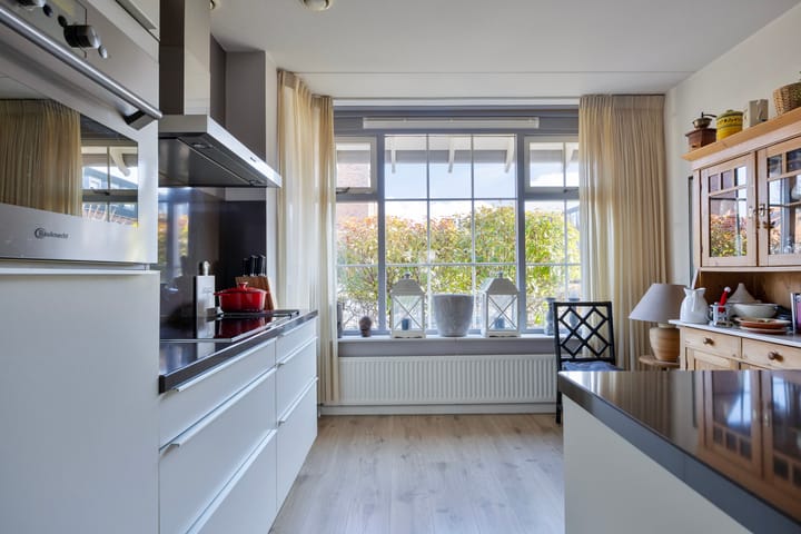 Photo 21 of Tooroplaan 6