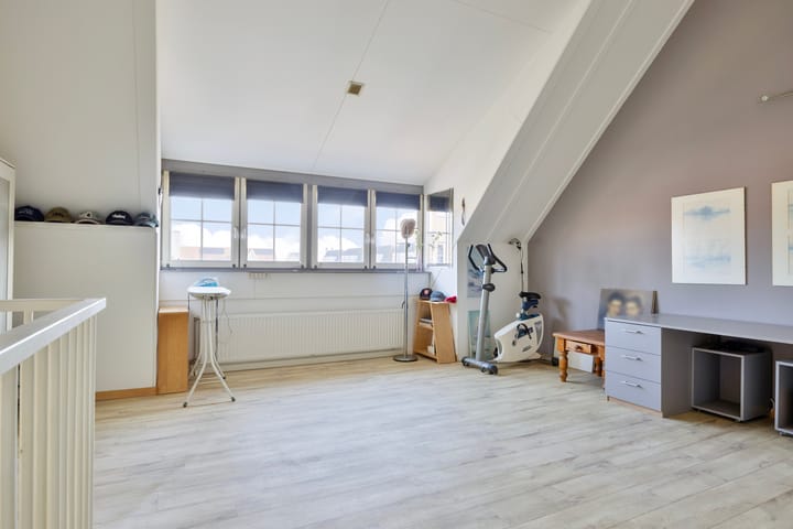 Photo 47 of Tooroplaan 6