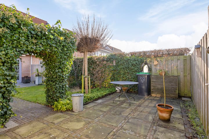 Photo 51 of Tooroplaan 6