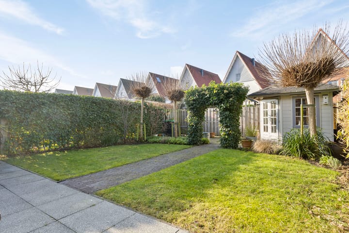 Photo 55 of Tooroplaan 6