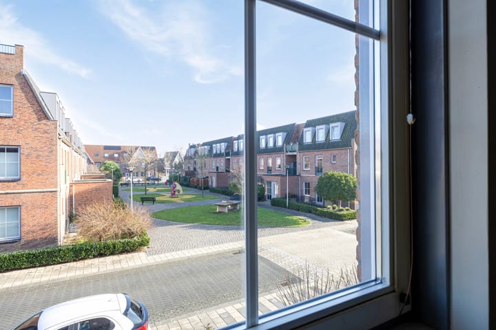 Photo 70 of Tooroplaan 6