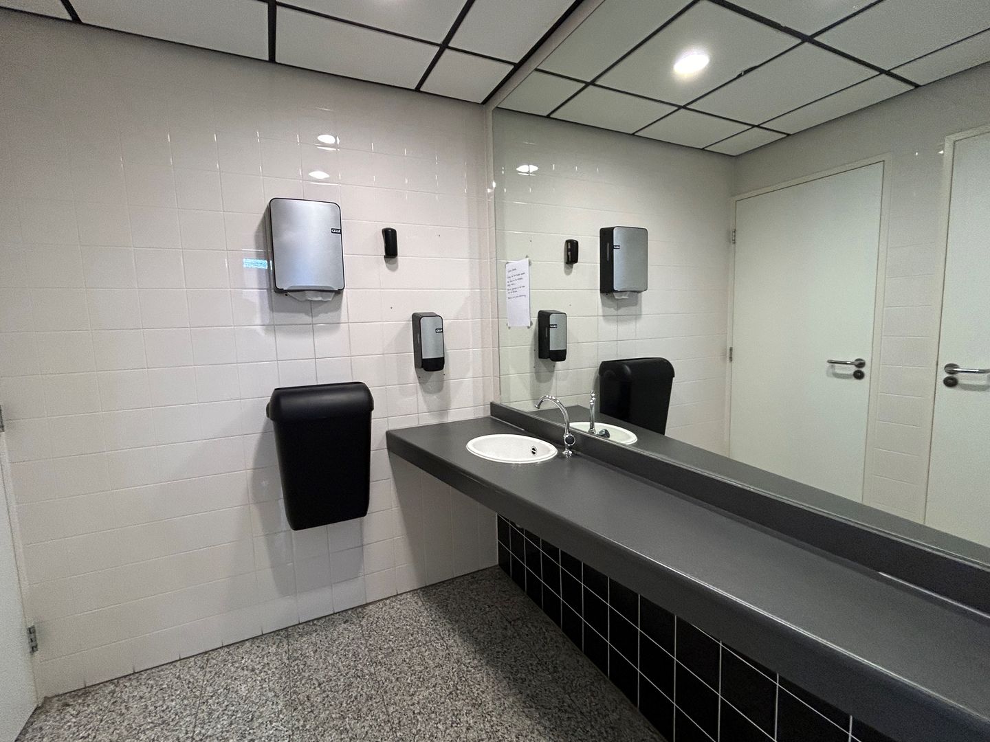 Bekijk foto 4 van Curieweg 9