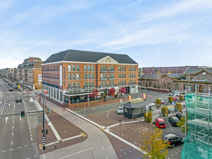 Foto 8 van Stationsplein 4-D