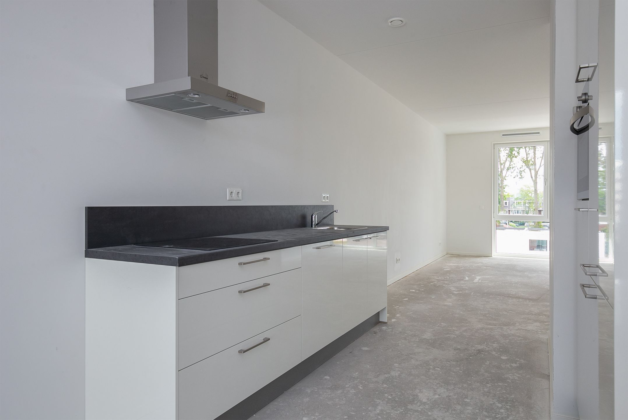 Photo 6 of Oranje Vrijbuiterskade 78