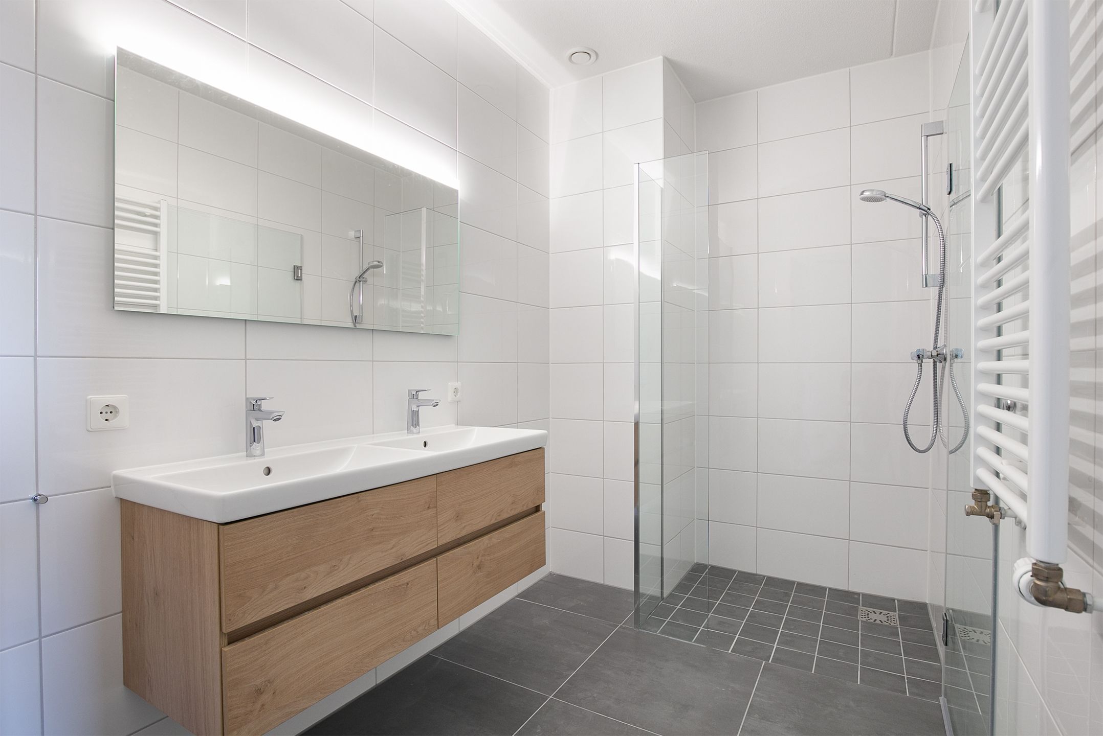 Photo 9 of Oranje Vrijbuiterskade 78