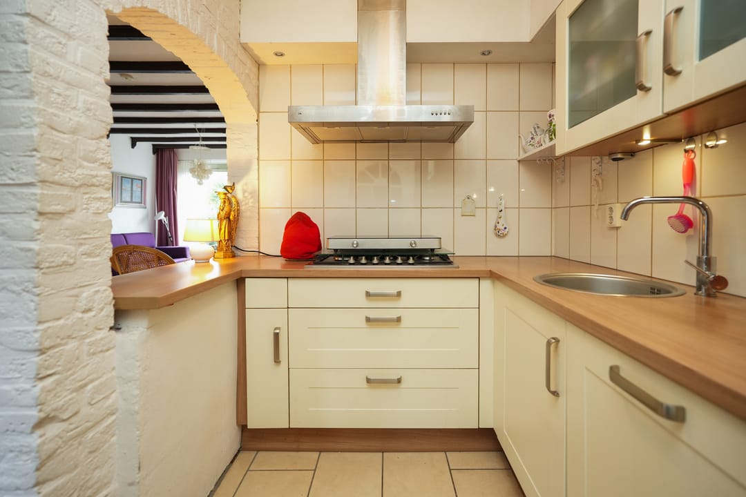 Photo 11 of Troelstrastraat 28