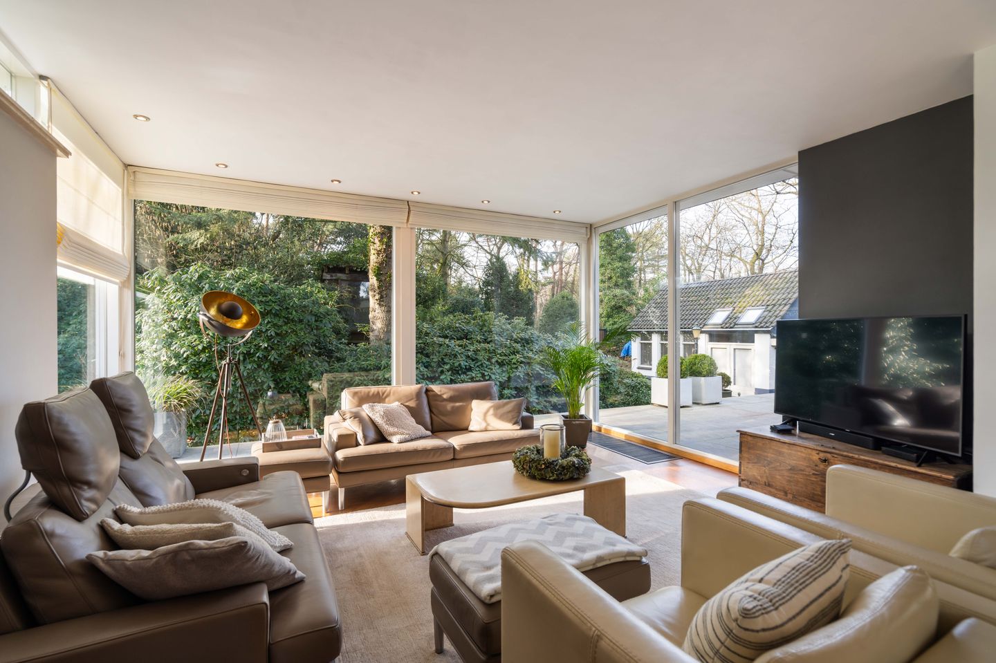 Foto 14 van Tooroplaan 6