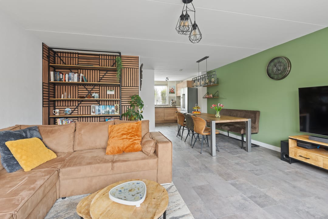 Photo 2 of Reekerkooglaan 28