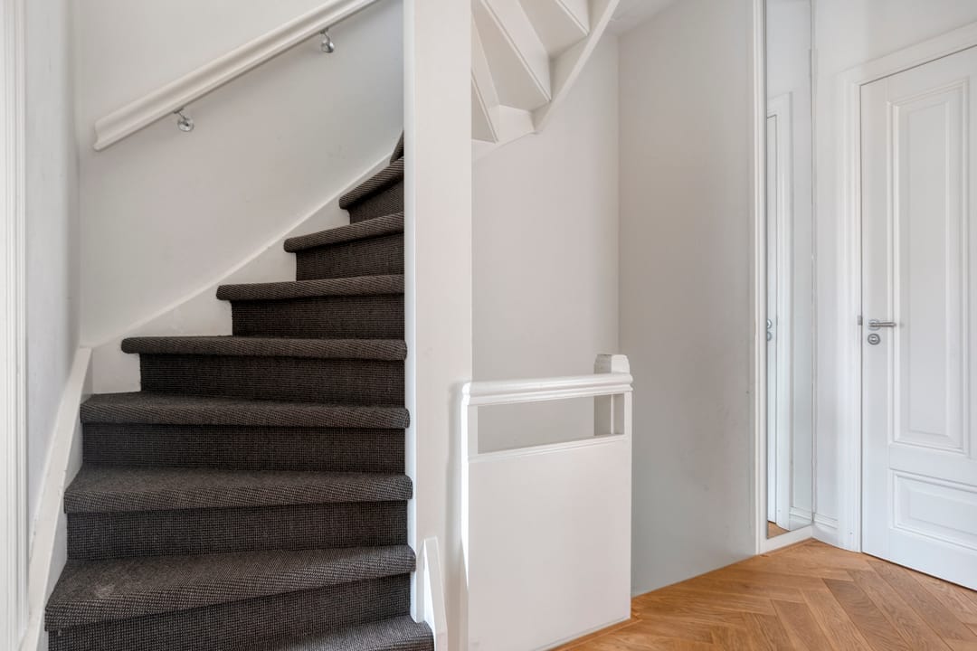 Foto 16 van Van den Broekelaan 1