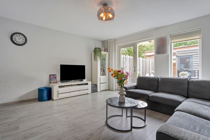 Foto 11 van Leiendekkerstraat 17