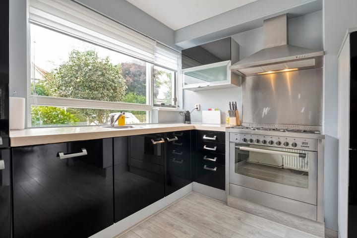 Foto 16 van Leiendekkerstraat 17