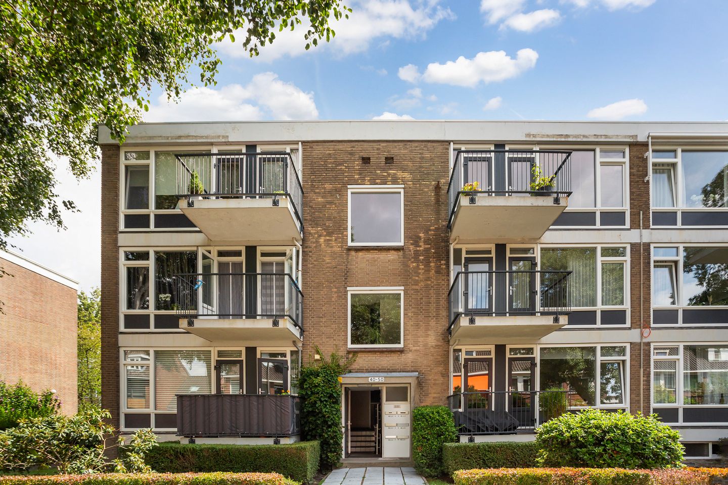 Photo 1 of Schumannlaan 44