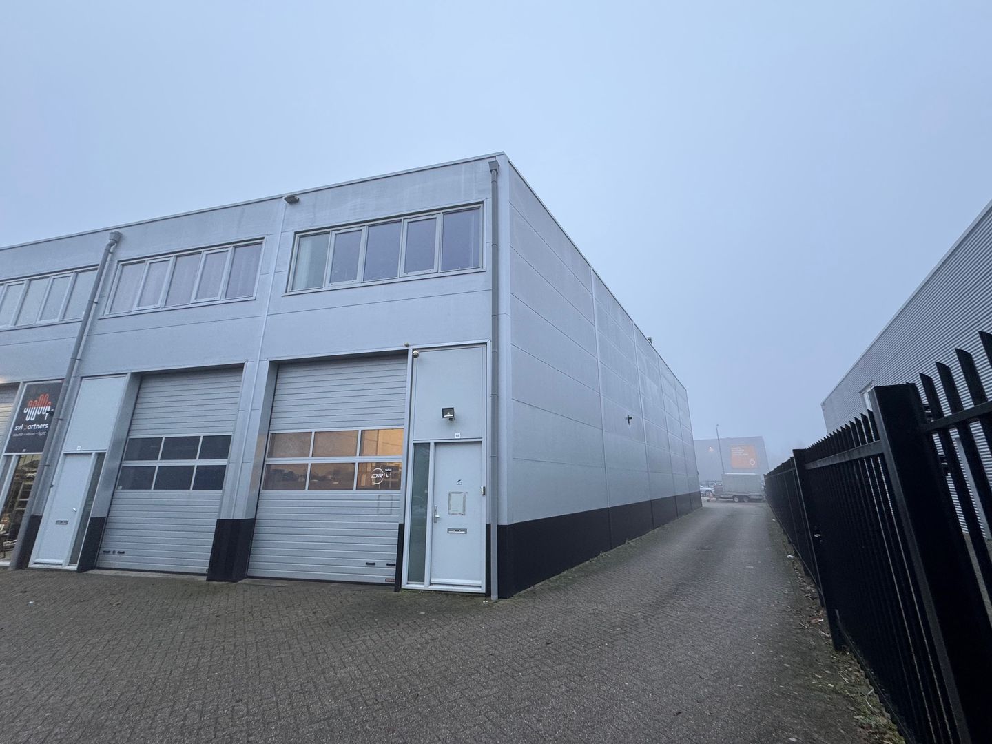 View photo 1 of Van de Reijtstraat 64