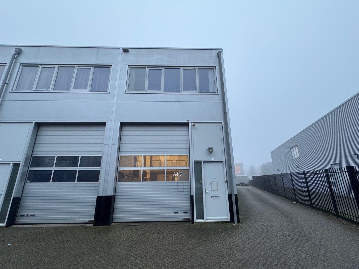 View photo 2 of Van de Reijtstraat 64