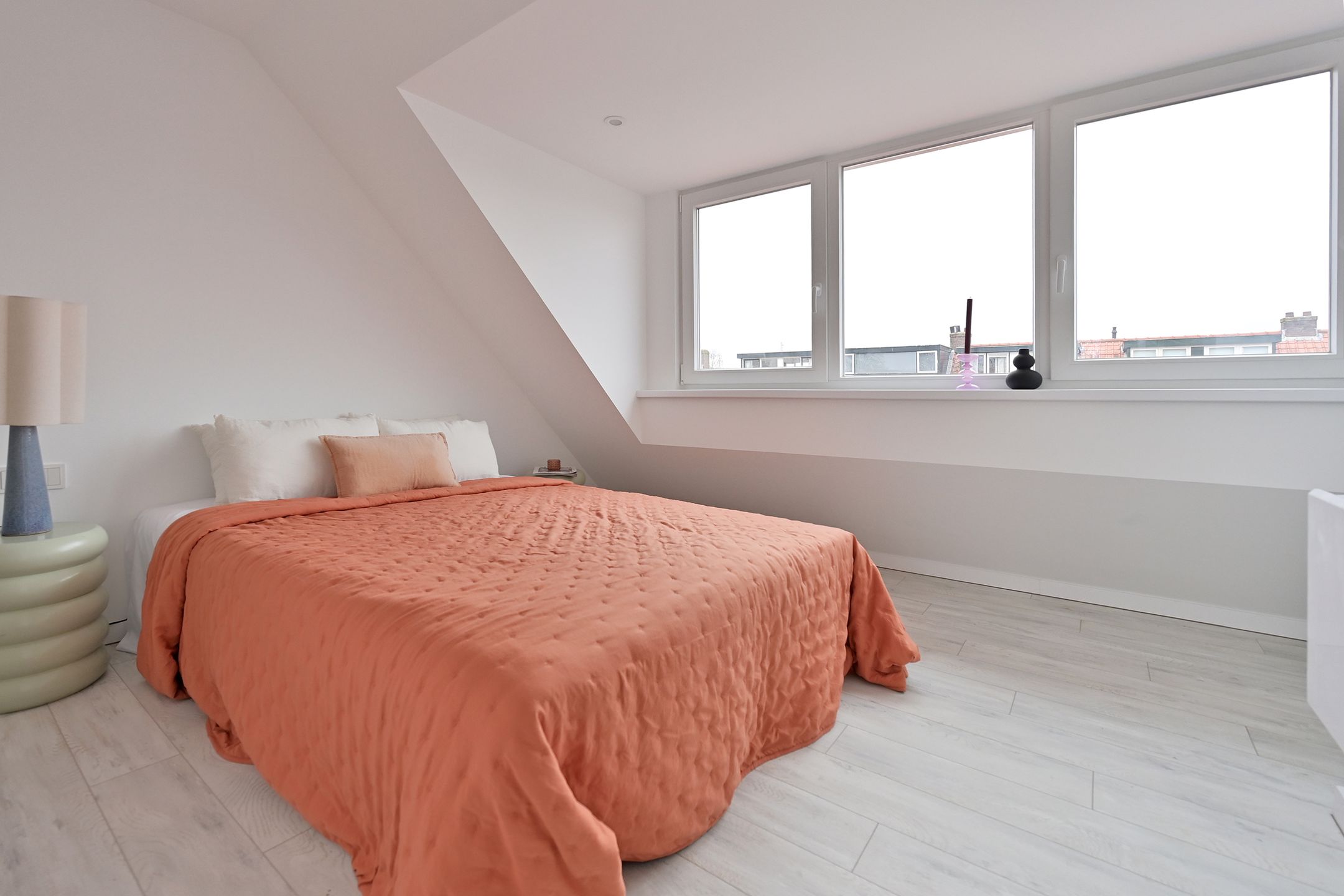 Photo 15 of Bellstraat 15