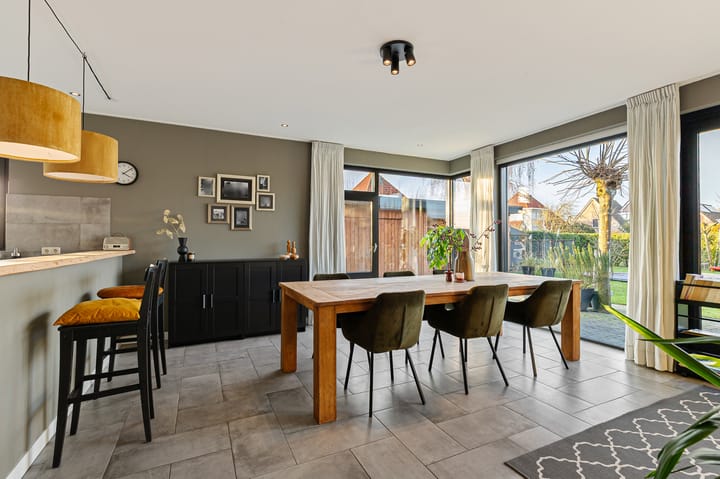 Photo 2 of Hoofdweg 41