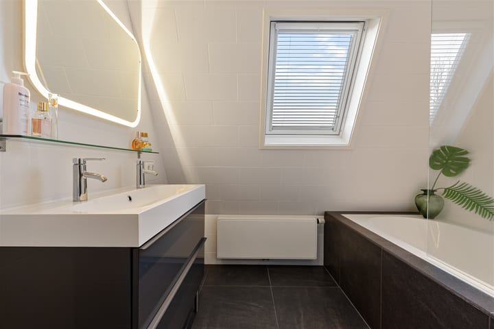 Foto 29 van Hoofdweg 41