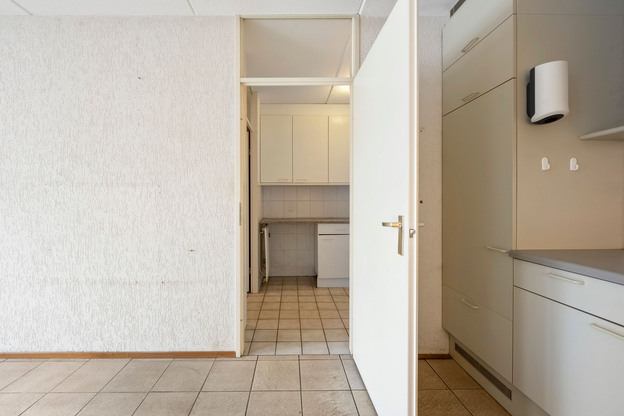 Photo 15 of Van der Weidenlaan 7