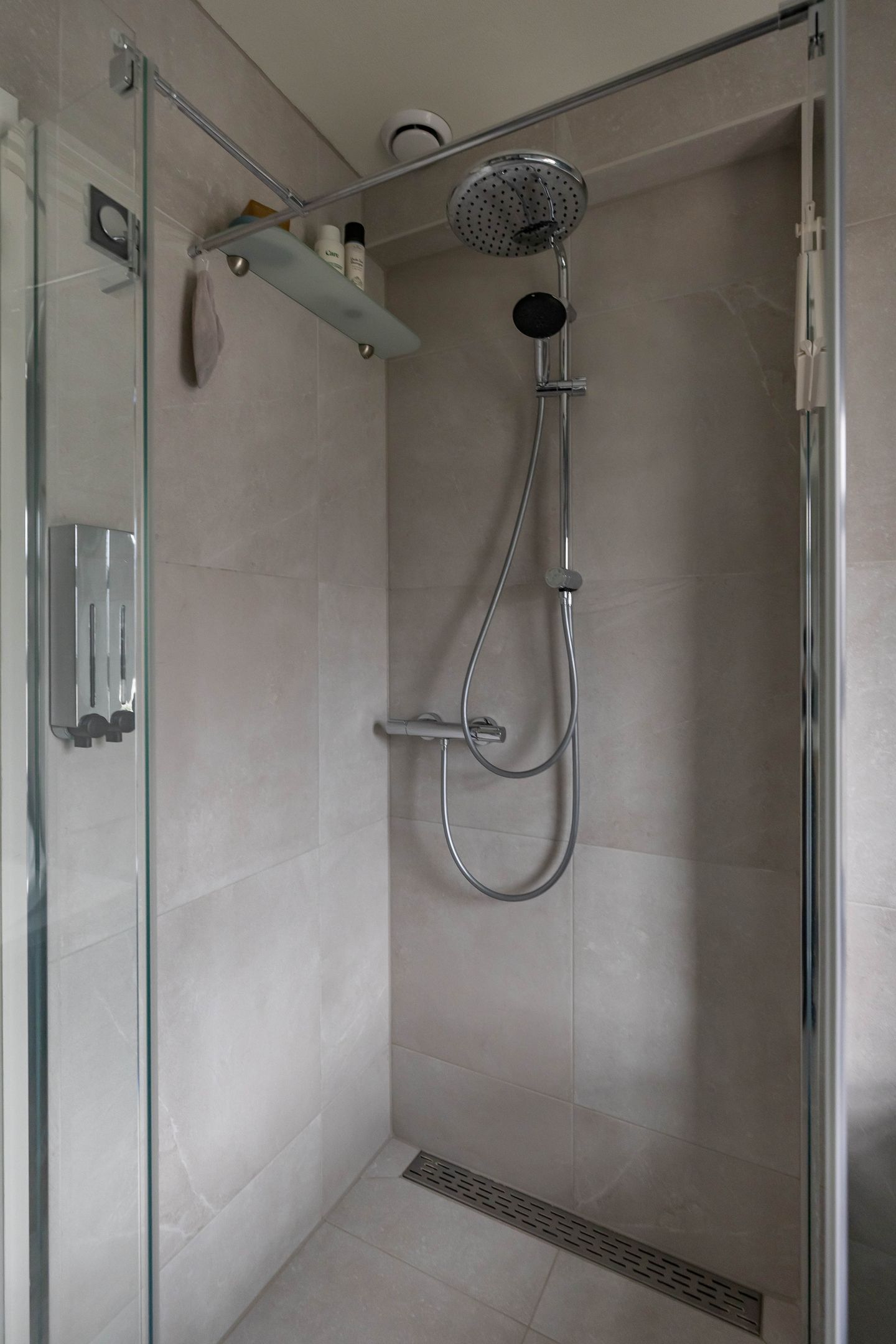 Photo 34 of H.N. Werkmanstraat 38