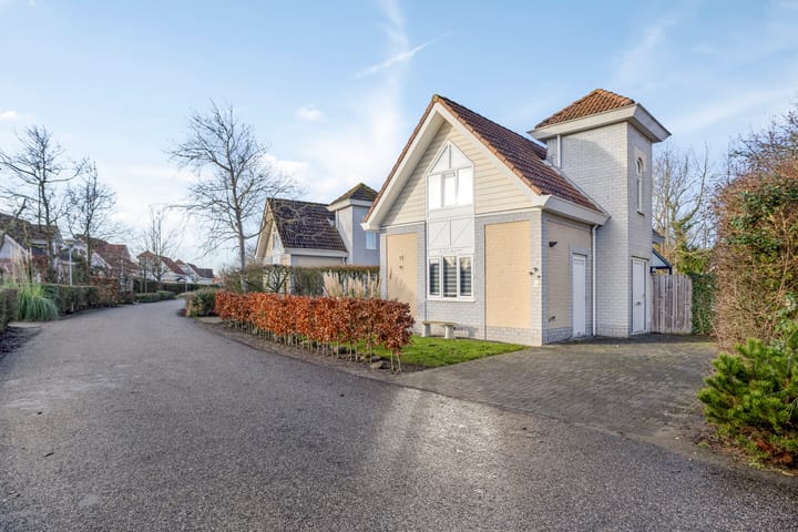 Photo 1 of Veersegat 18