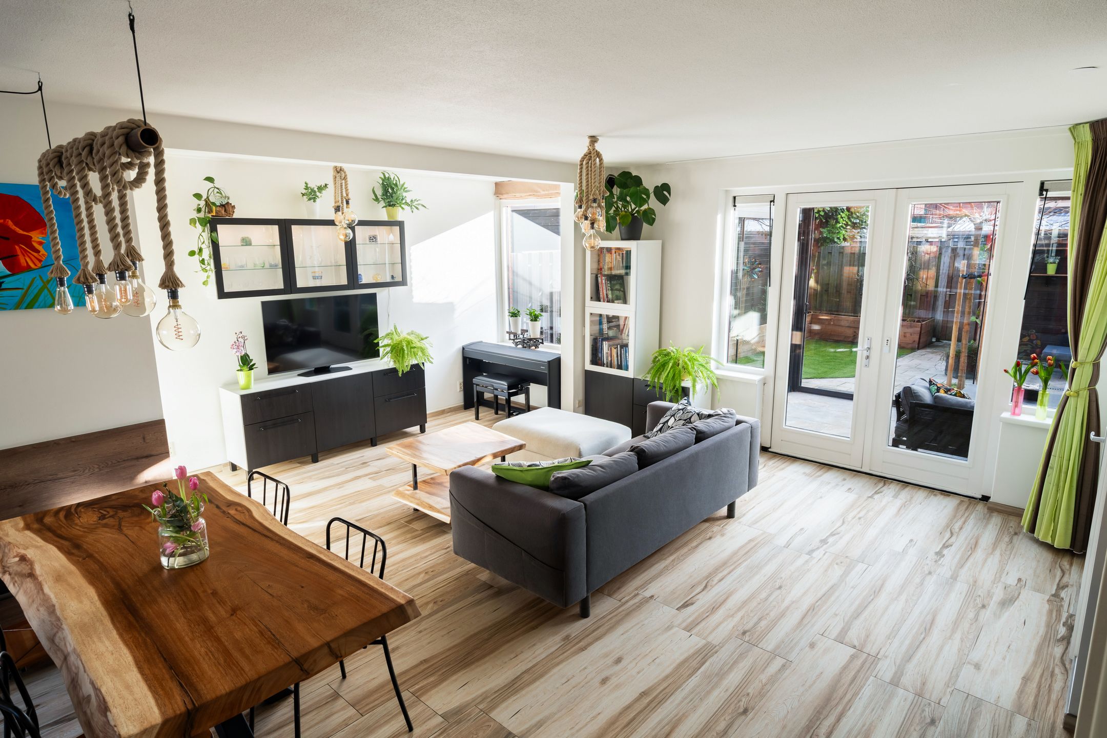 Foto 9 van De Does 8