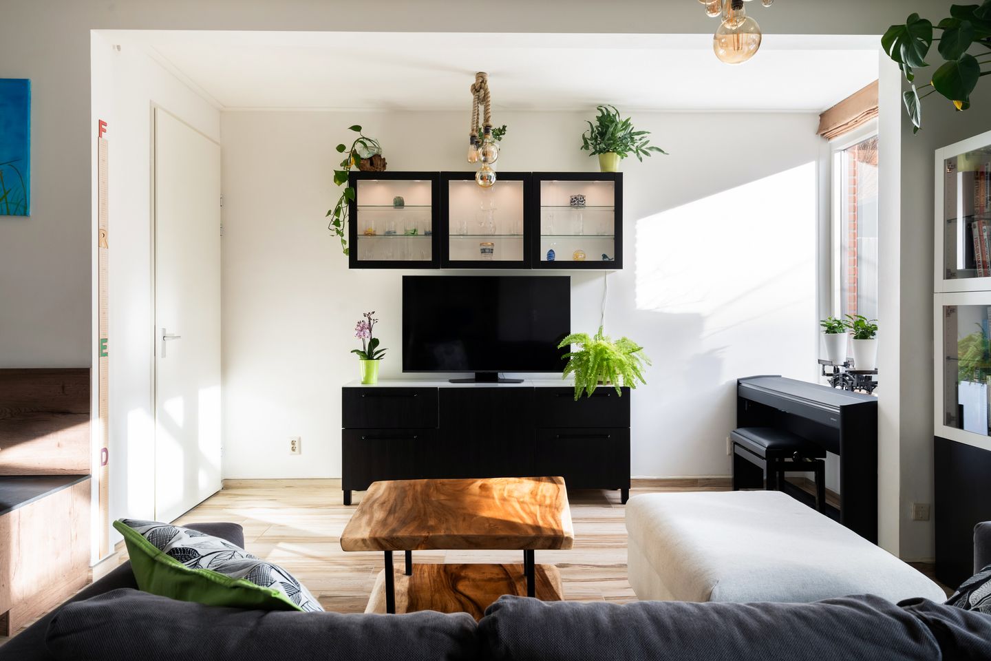 Foto 10 van De Does 8