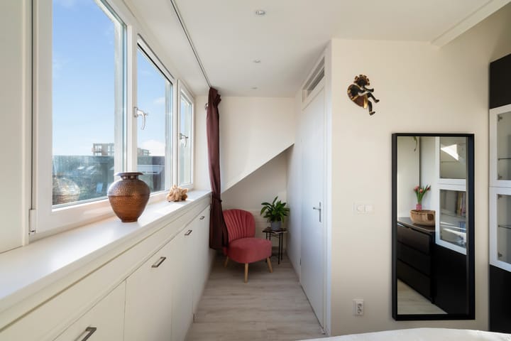 Photo 41 of De Does 8