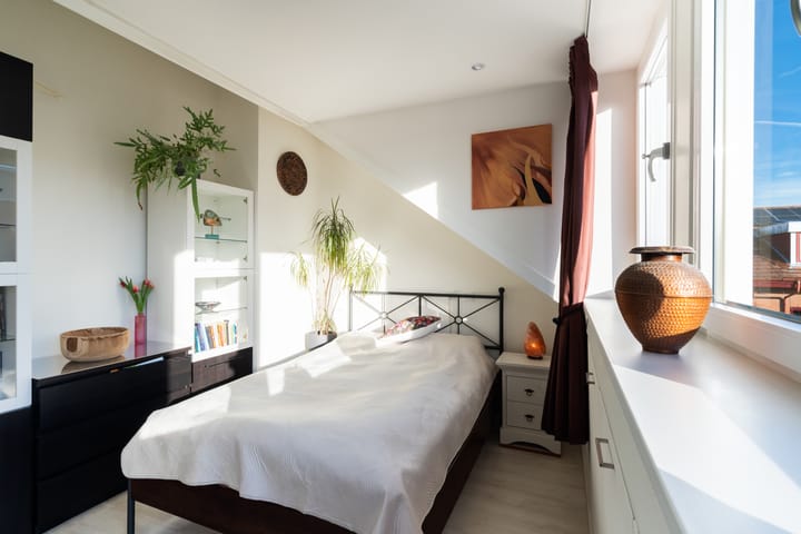 Photo 42 of De Does 8