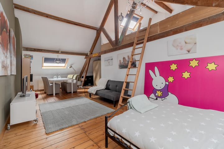 Foto 22 van Hemelboomlaan 21