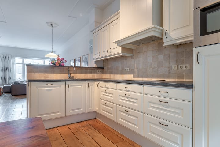 Foto 12 van Julianaplein 17